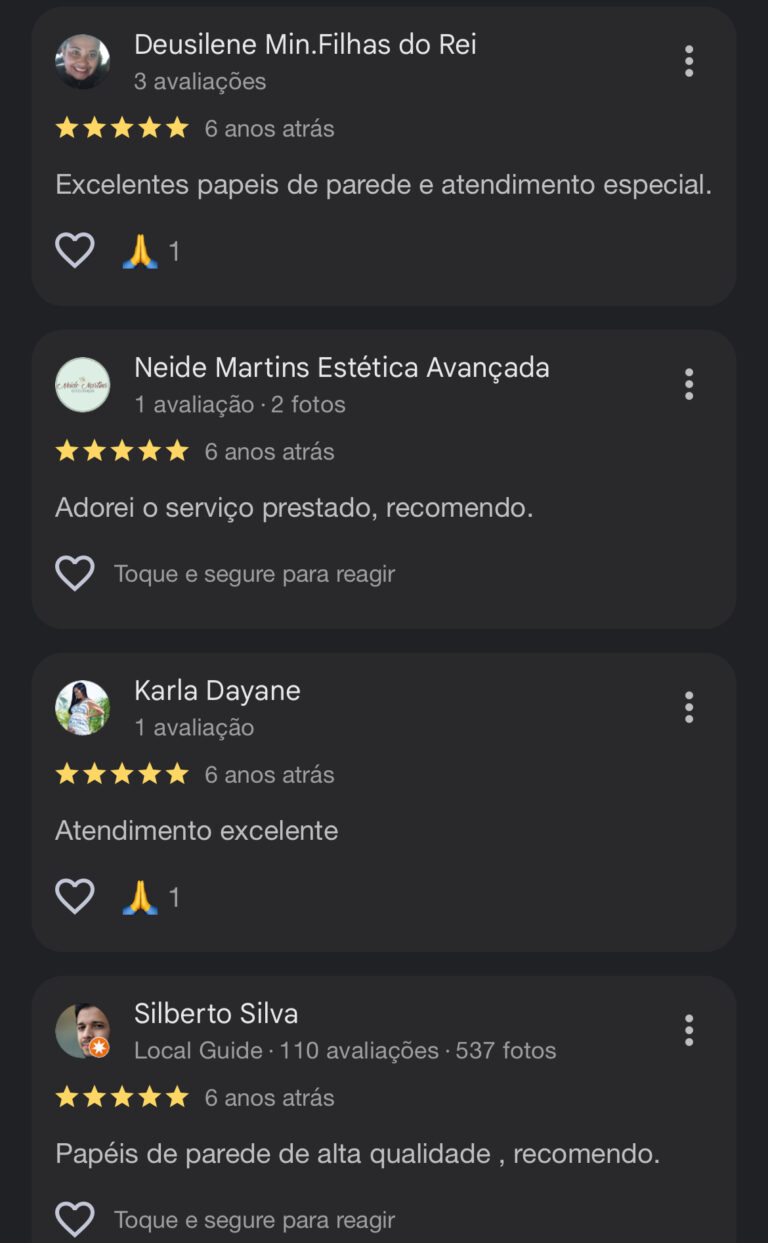 Cliente satisfeito com cortinas e persianas instaladas pela Essency Ambientes em Goiânia